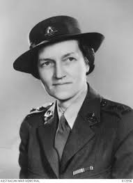 LIEUT COL SYBIL IRVING, DIRECTOR AUSTRALIAN WOMEN&#39;S ARMY SERVICE. (NEGATIVE BY CRANSTONE). - 012996