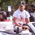 Chance the Rapper gives out 30K backpacks to kids at parade
