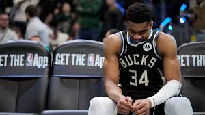 Giannis Antetokounmpo Injury Update