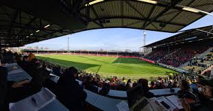 Adelaarsoog op AZ thuis