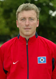 Bundesliga 03/04 Hamburg Hamburger SV Co Trainer Armin REUTERSHAHN News ... - 52919248-bundesliga-03-04-hamburg-hamburger-sv-co-gettyimages