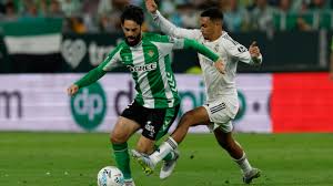 Isco vuelve a jugar en La Cartuja cinco meses después