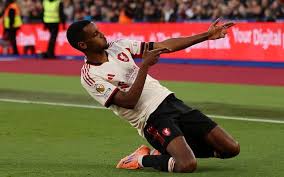 Isak Scores First Premier League Goal as Liverpool Stop the Rot