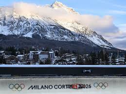 Winter Olympics 2026 live updates: Day 5 latest with ice hockey, luge underway; figure skating later