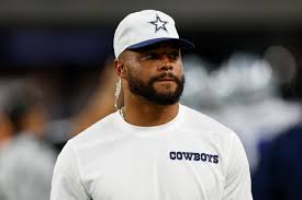 Dak Prescott, Cowboys agree on four-year, $240M extension