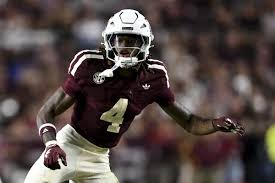 Will Lee III Fits Carolina Panthers' Size Profile, Provides Backup Option