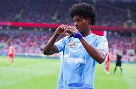 Atlético negocia contratação de atacante do Zenit