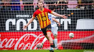 LIVE: Vroeg doelpunt levert Mechelse voorsprong op aan de rust, Gent moet nog wakker worden