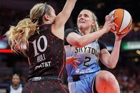 Sky waive guard Hailey Van Lith