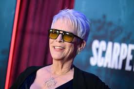 Jamie Lee Curtis Wows in a Bodycon LBD With a Super Low-Cut Neckline