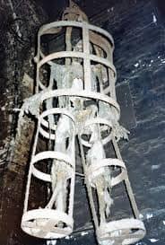 The Incredibly Gruesome Medieval Practice of Gibbeting In Scotland, this form of capital punishment was reserved mostly for convicted murderers. According to the Murder Act of 1752, the bodies of executed murderers