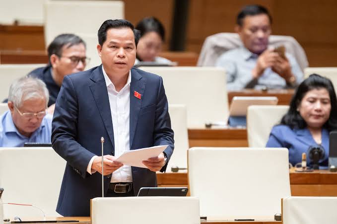 Cần chính sách đột phá cho nhà giáo vùng dân tộc thiểu số