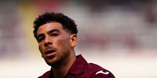 Che Adams