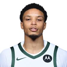 Ryan Rollins scores 21 points with 10 assists