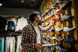 Nike Stock Tumbles Amid Weak Performance and Turnaround Efforts