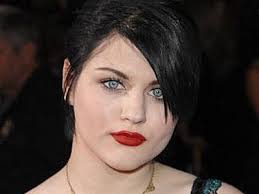 It was bound to happen sooner or later; Frances Bean Cobain (FBC) is teaming up with Amanda Palmer and Jason Webley (both from Dresden Dolls) in their ... - frances-bean-cobain-to-record-first-album-1265583607