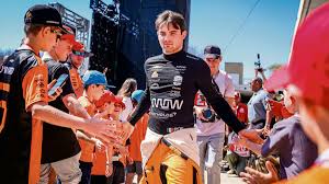 Pato O’Ward vuela en Long Beach