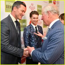 Just Jared - News update