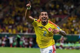 Daniel Muñoz clasifica a Colombia a Dieciseisavos de Final