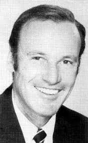 Richard Anderson appeared as Lt. Steve Drumm during the final season of the Mason series. Courtesy of Capital Newspapers - pmb_p80t