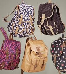 Resultado de imagem para vai de mochila