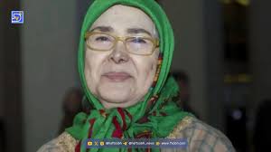 آفرین عبیسی