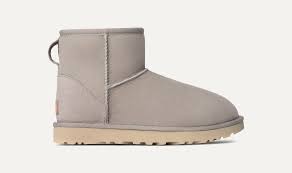 UGG Classic Mini II Boot for Women | UGG®