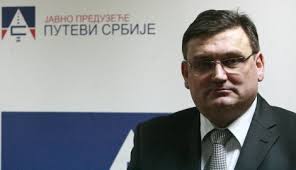 ... prijedlog da se pokrene inicijativa za poskupljenje putarine od 20 odsto, izjavio je danas generalni direktor tog Javnog preduzeća Zoran Drobnjak. - drobnjak