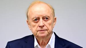 Alfons Schuhbeck: Star-Koch hinter Gittern – Urteil wegen Betrugs und Insolvenz - Imagen ilustrativa del artículo