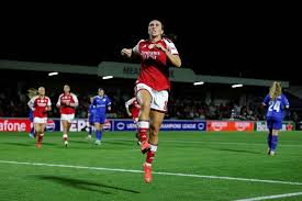 Liga dos Campeões Feminina: Arsenal vence Koge com penálti nos descontos (1-0)