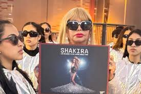 Susy Díaz se alista para desfilar con Shakira: 