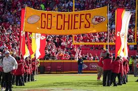 Longtime Kansas City Chiefs Announcer Dale Carter Resigns Over Iconic Third-Down Call Dispute