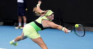 Andreeva and Shnaider Overcome Challenges at Australian Open 2026