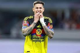 Afición de América ‘revienta’ a Brian Rodríguez en su cumpleaños: “¡Que se largue!”