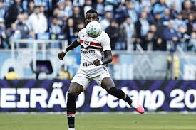 Atuações: Arboleda vai mal em derrota do São Paulo contra o Grêmio; dê suas notas