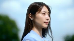 有村架純＞「三太郎」シリーズで夫婦役、松田翔太とサッカーユニホーム姿で登場 日本代表を全力で応援する「au」新CMがスタート（毎日キレイ）