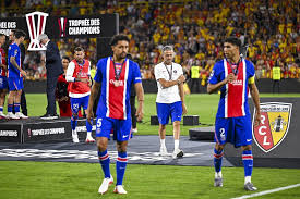 PSG : Luis Enrique refuse d’accabler ses joueurs après Lens