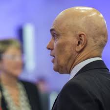 Andreazza: Dobradinha Moraes-Dino: não querem a volta do diploma, mas o controle sobre o jornalismo