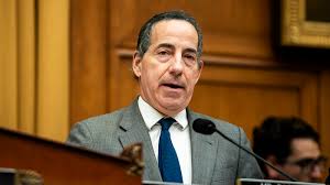 Democrats demand answers 6 months after ICE pledge on body cameras