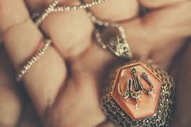 Résultat de recherche d'images pour "swag fille hijab"