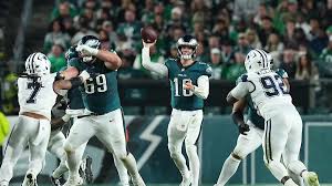 Eagles take 21-20 lead on Cowboys to open second half