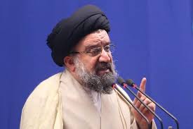 احمد خاتمی: این روزها پیام‌هایی با رایزنی پاکستان ردوبدل می‌شود، عرصه مذاکره هم کمتر از نبرد مجاهدان نیست