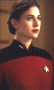 StarTrek Leikkonan Susan Gibney Leikkonan Susan Gibney er mörgum Trekkerum konnug, Hún lék Dr. Leah Brahms í þáttunum Booby Trap(3 season TNG) og Galaxy&#39;s ... - 318