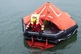 Viking Life-Saving Equipment lanza nuevo traje de inmersión ...