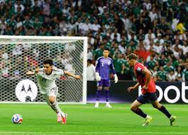El Tricolor gana como nunca y encanta a una afición enardecida