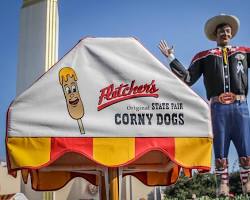 Image of Fletcher's Corny Dogs at the State Fair of Texas