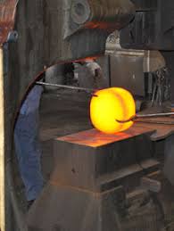 英和画像辞典：(forging)の関連画像一覧！