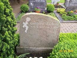 Grab von Gerhard Liebert (24.05.1937-19.03.1992), Friedhof Wiesens