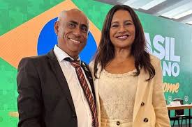 Dira Paes recebe título de Doutora Honoris Causa da UFPA