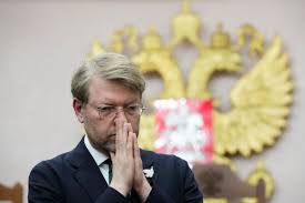 Russian court bars from parliamentary ballot the only party opposing the conflict in Ukraine